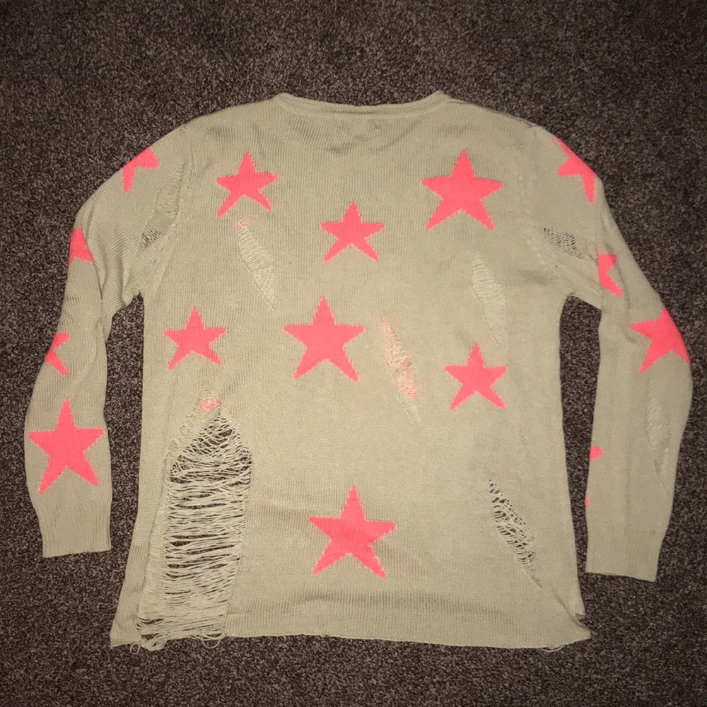 Star patterned Sweater with Rip Details - Picture 2 of 2